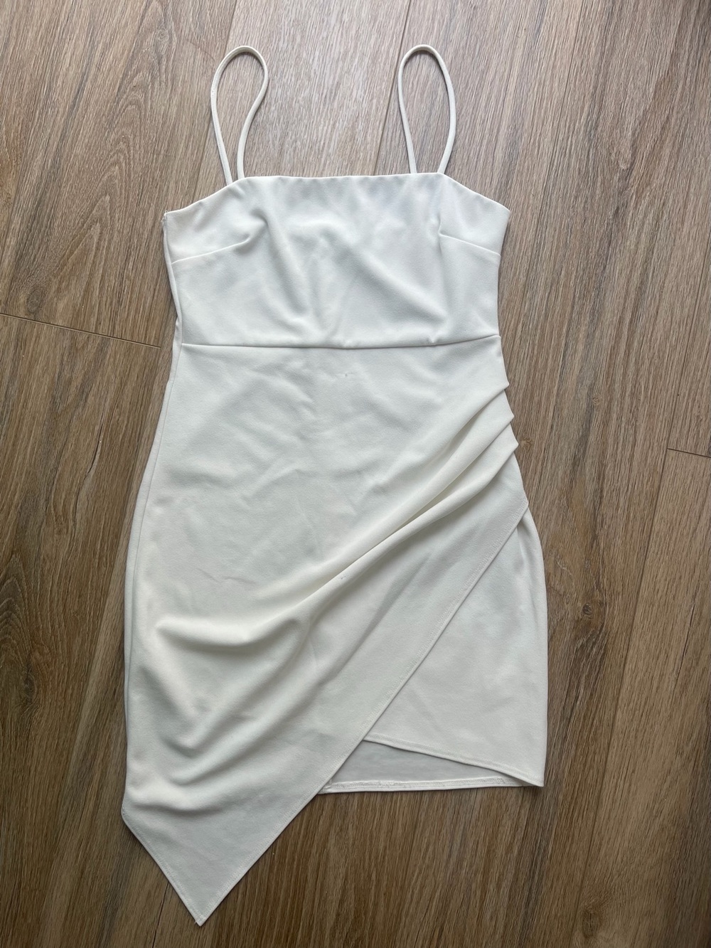 Threads Women's White Sleeveless Mini
Dress